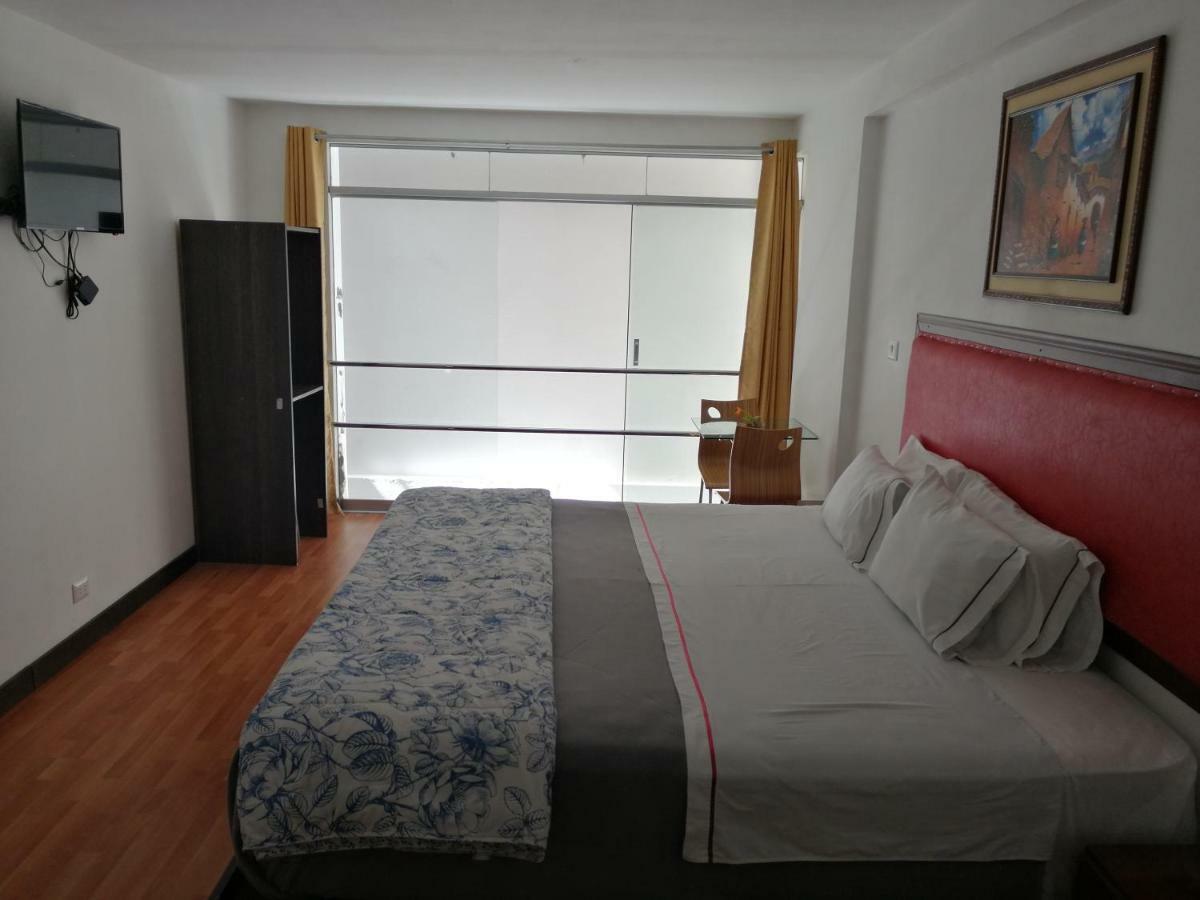 Hostal Qente Inn